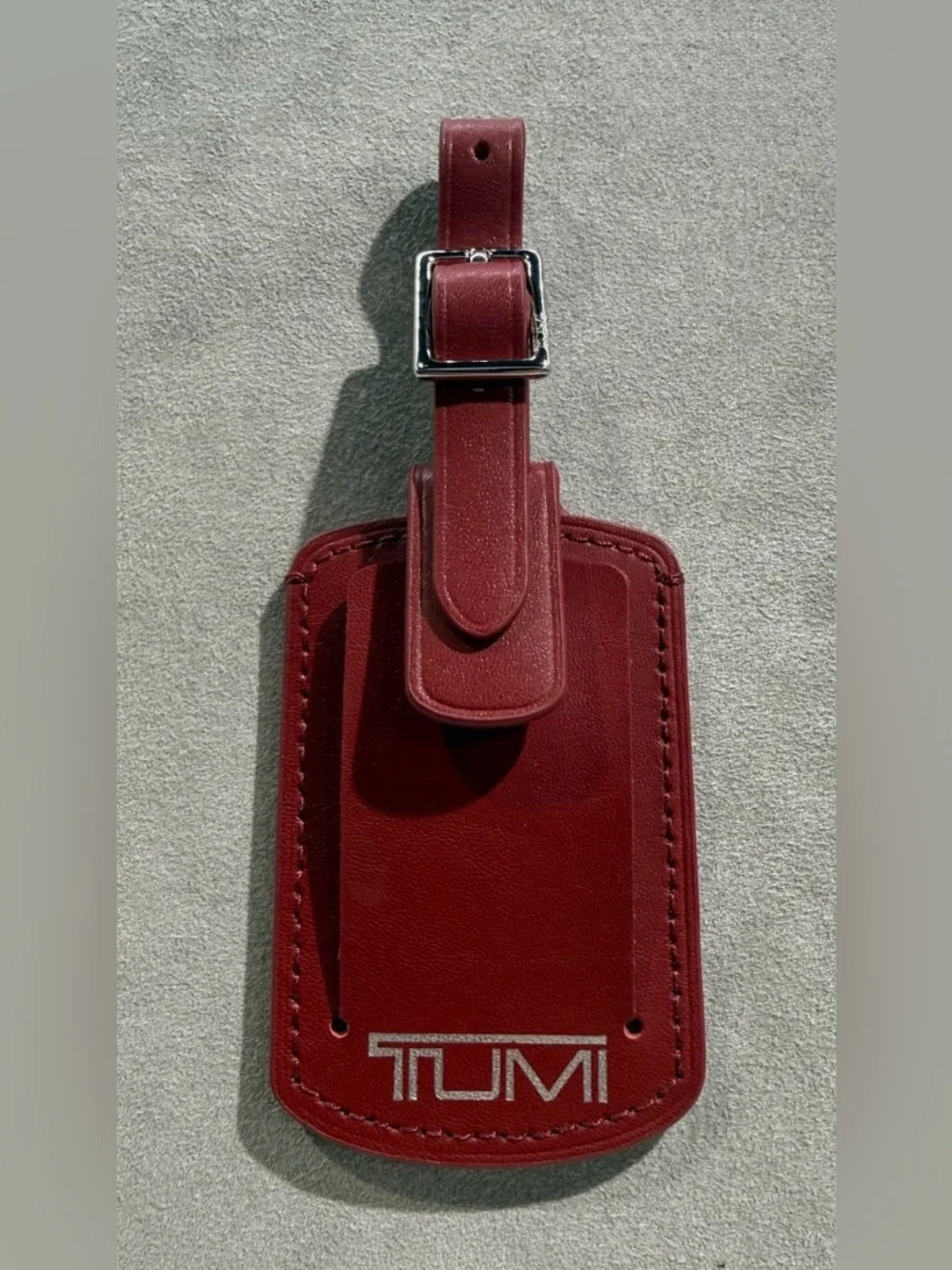 NEW Tumi 3.625” x 2.25” Leather Luggage Name Tag w/ Buckle - OXBLOOD